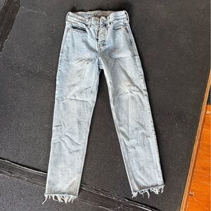 Old Navy Light Blue Frayed Hem Women Jeans